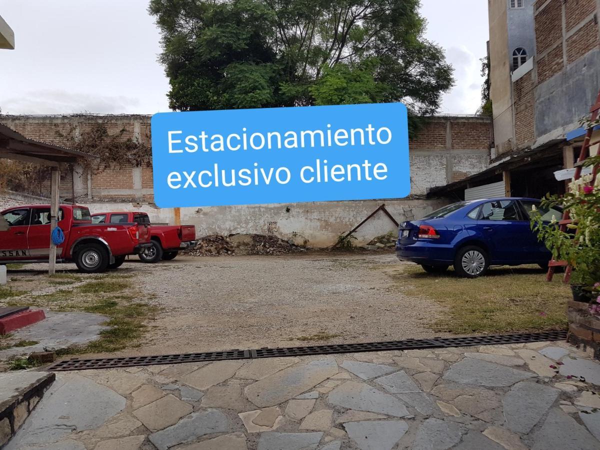 Hotel Lirice Colonial Comitan de Dominguez Kültér fotó