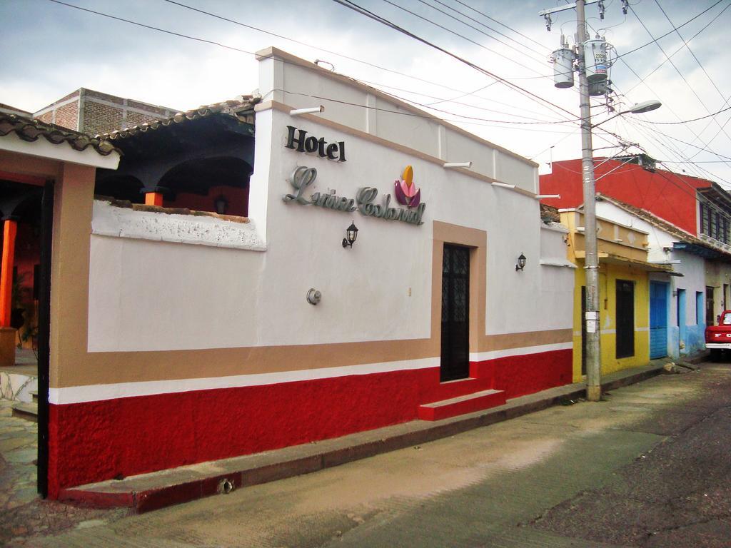 Hotel Lirice Colonial Comitan de Dominguez Kültér fotó