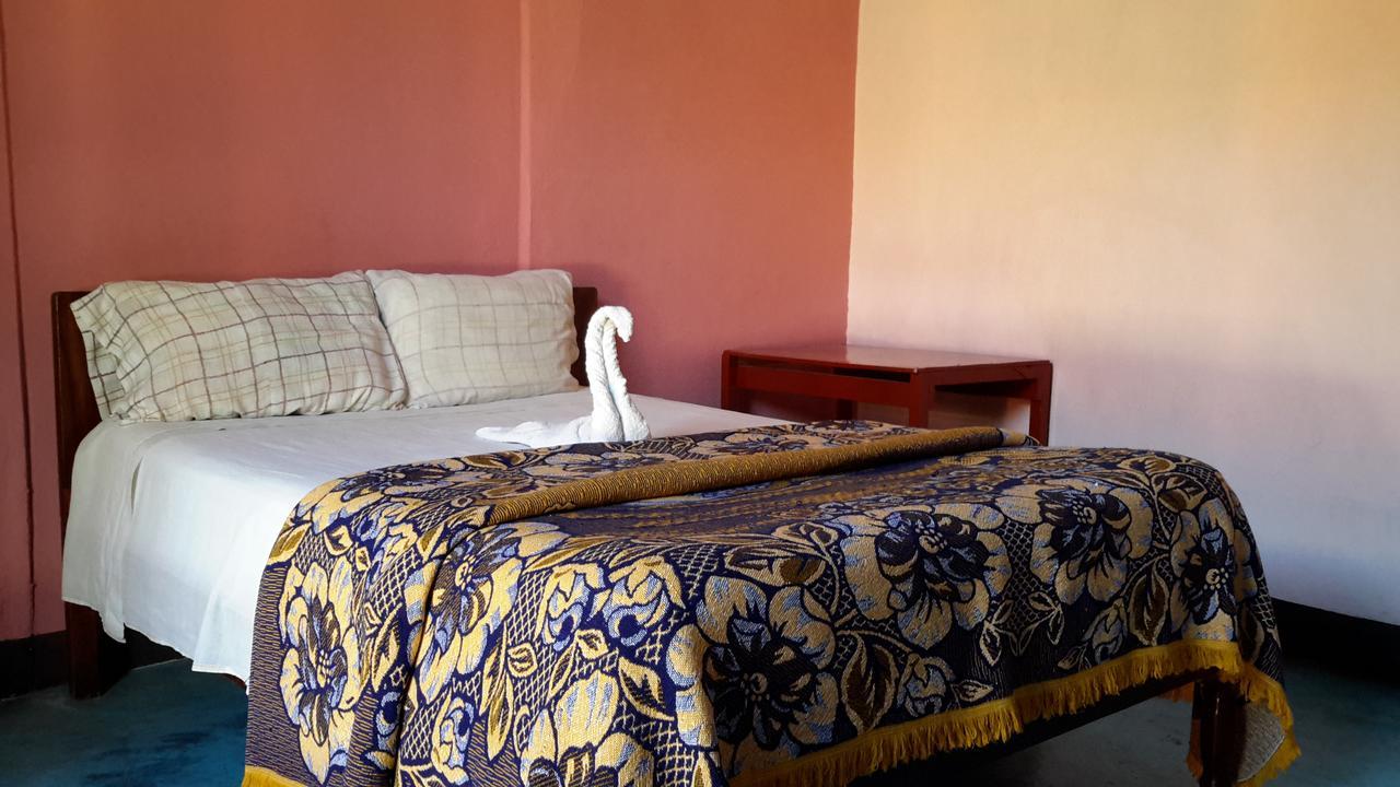 Hotel Lirice Colonial Comitan de Dominguez Kültér fotó